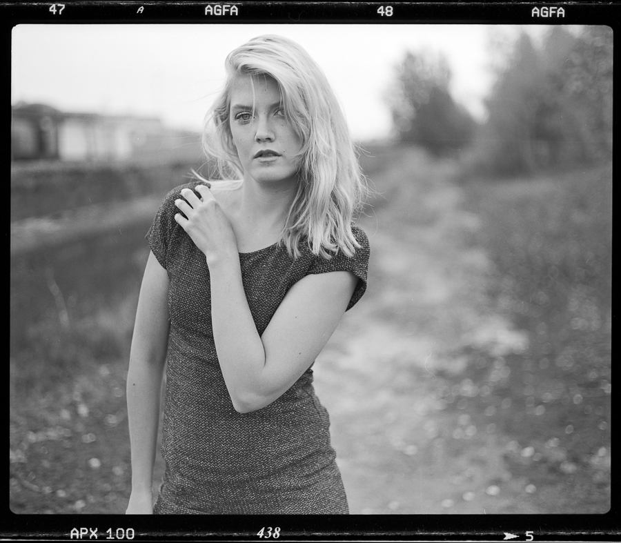 In one other place IV ( Plaubel Makina 67, Fuji Acros 100 )